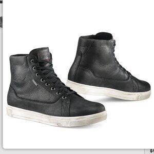 NEW men's TCX Mood GTX Motorcycle Shoes